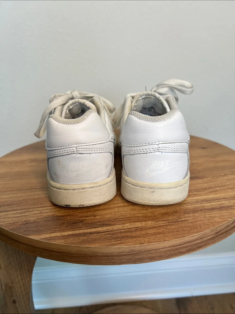 Nike Kids White Leather Low-Top Sneakers